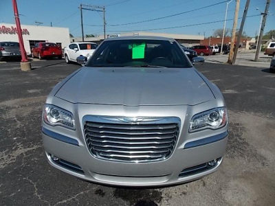 2012 Chrysler 300  Limited