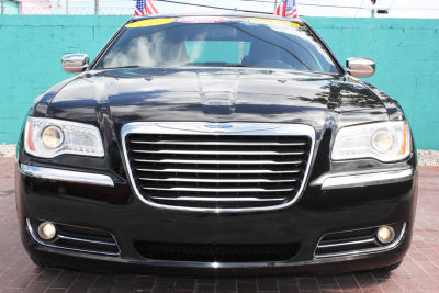 2012 Chrysler 300  Limited