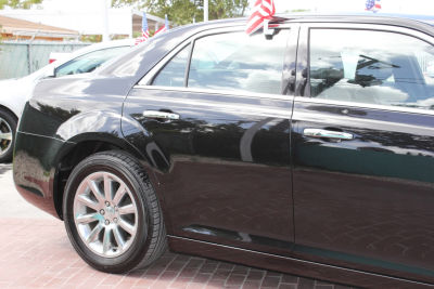 2012 Chrysler 300  Limited
