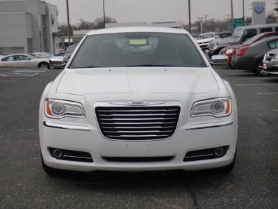 2012 Chrysler 300  Limited