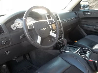 2010 Chrysler 300  300S V6