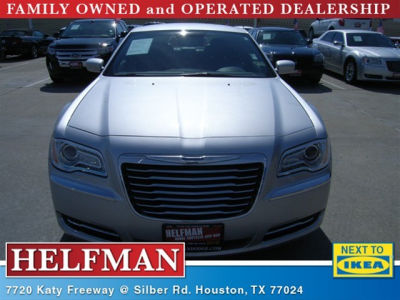 2012 Chrysler 300  Base