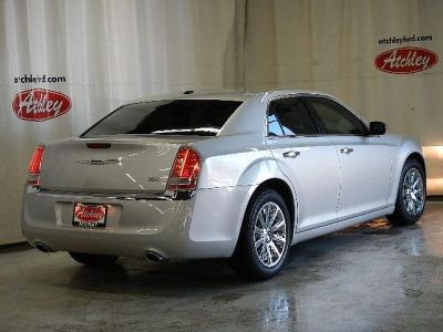 2012 Chrysler 300  Limited