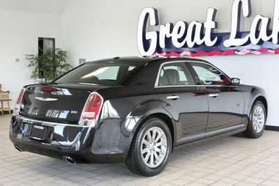 2011 Chrysler 300  Limited