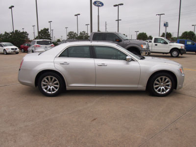 2012 Chrysler 300  Limited