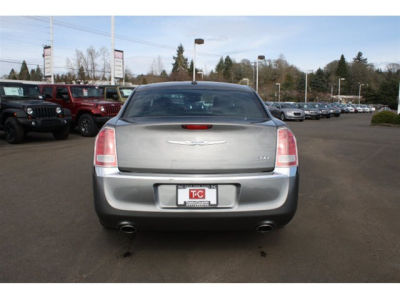 2012 Chrysler 300  Limited