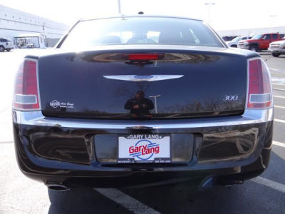 2012 Chrysler 300  Limited