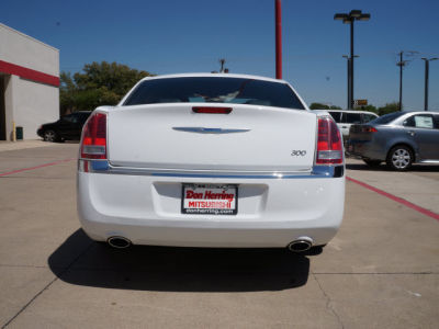 2012 Chrysler 300  Limited