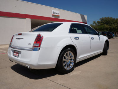 2012 Chrysler 300  Limited