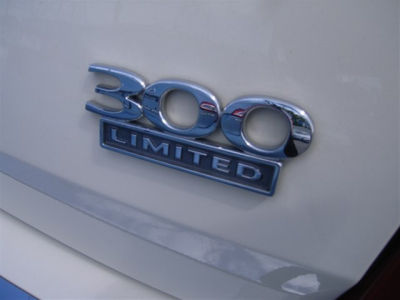2010 Chrysler 300  Limited