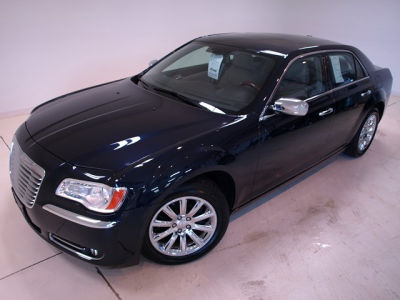 2011 Chrysler 300  Limited