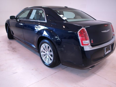 2011 Chrysler 300  Limited