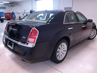 2011 Chrysler 300  Limited