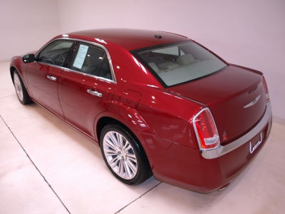 2011 Chrysler 300  Limited