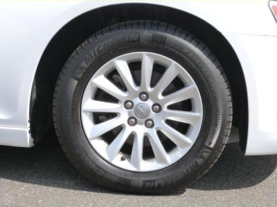 2012 Chrysler 300  Base