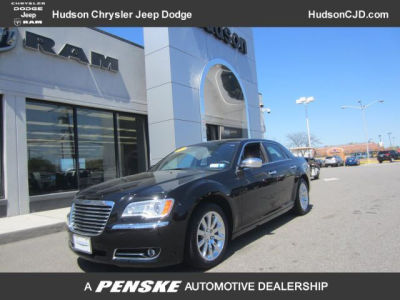 2012 Chrysler 300  Limited