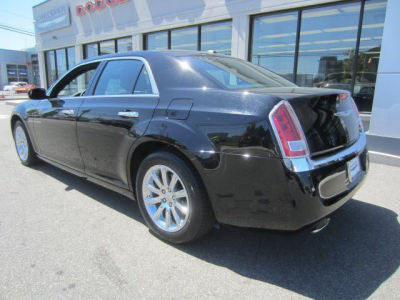 2012 Chrysler 300  Limited