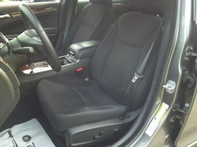 2012 Chrysler 300  Base