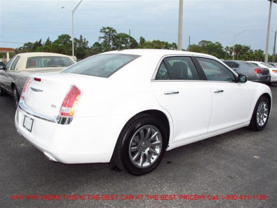 2012 Chrysler 300  Limited