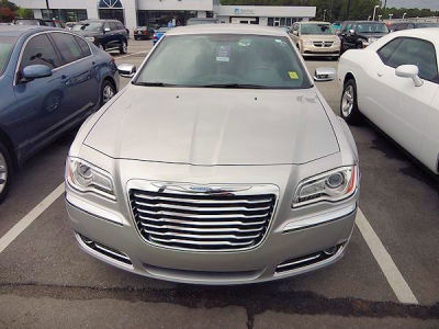 2012 Chrysler 300  Limited