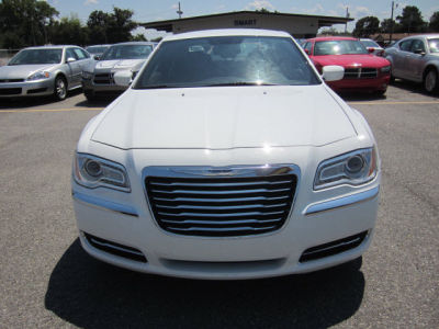 2012 Chrysler 300  Base