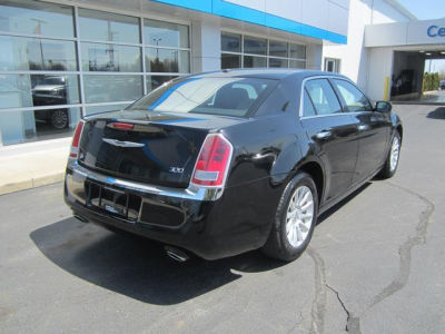 2012 Chrysler 300  Limited