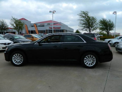 2011 Chrysler 300  Base