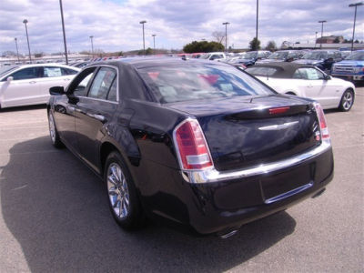 2012 Chrysler 300  Limited