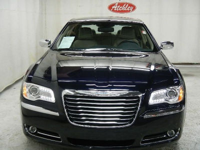 2012 Chrysler 300  Limited