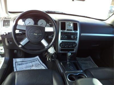 2010 Chrysler 300  Touring