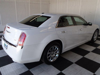 2012 Chrysler 300  Limited
