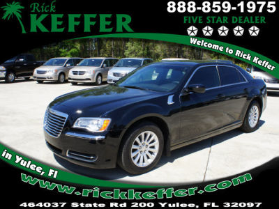 2012 Chrysler 300  Base