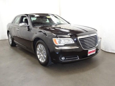 2012 Chrysler 300  Limited