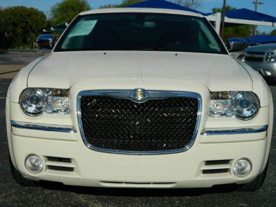 2010 Chrysler 300  Limited