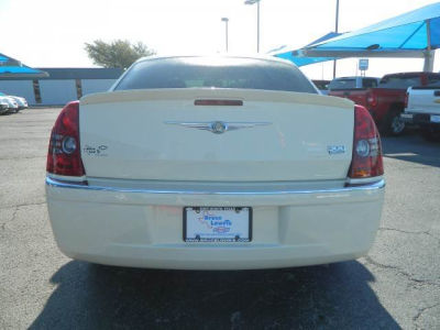 2010 Chrysler 300  Limited