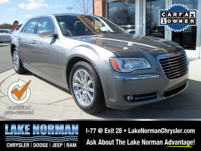 2012 Chrysler 300  Limited