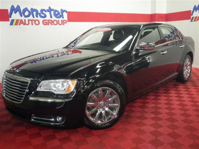 2012 Chrysler 300  Limited