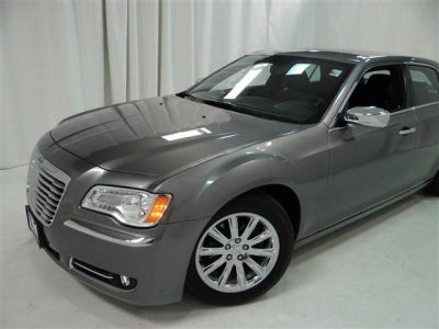 2012 Chrysler 300  Limited
