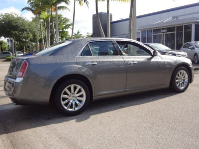 2012 Chrysler 300  Limited
