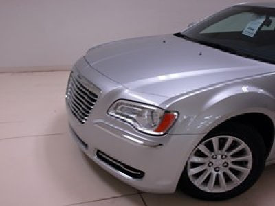2012 Chrysler 300  Base