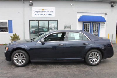 2011 Chrysler 300  Limited