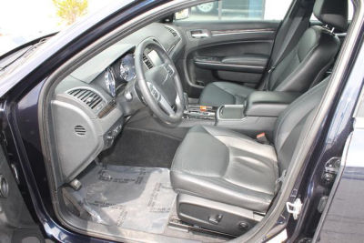 2011 Chrysler 300  Limited