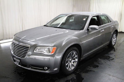 2012 Chrysler 300  Limited
