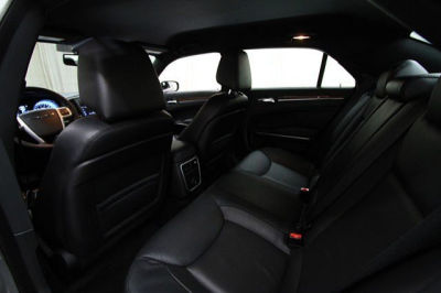 2012 Chrysler 300  Limited