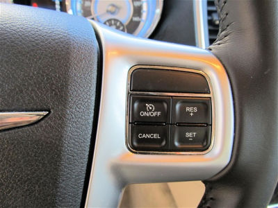 2012 Chrysler 300  Base