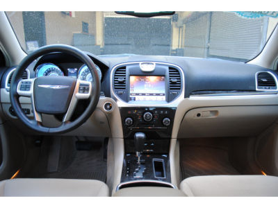 2011 Chrysler 300  Base