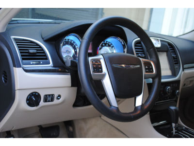 2011 Chrysler 300  Base