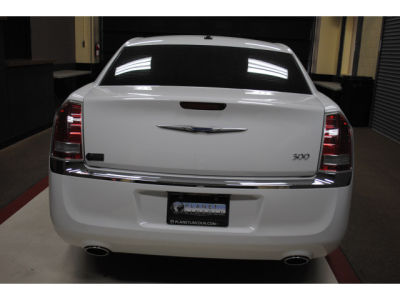 2011 Chrysler 300  Base