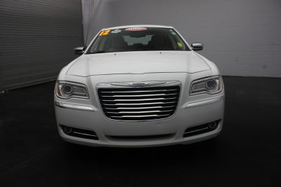 2012 Chrysler 300  Limited
