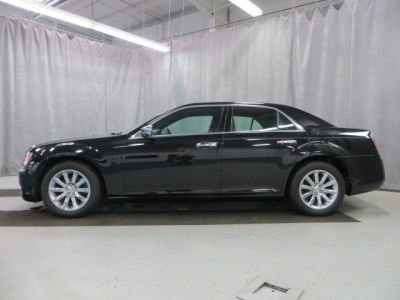 2012 Chrysler 300  Limited